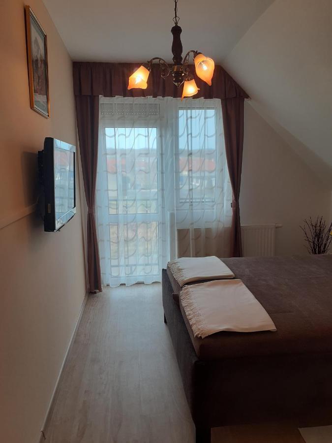 Pacsirta Vendeghaz Otel Egerszalók Dış mekan fotoğraf